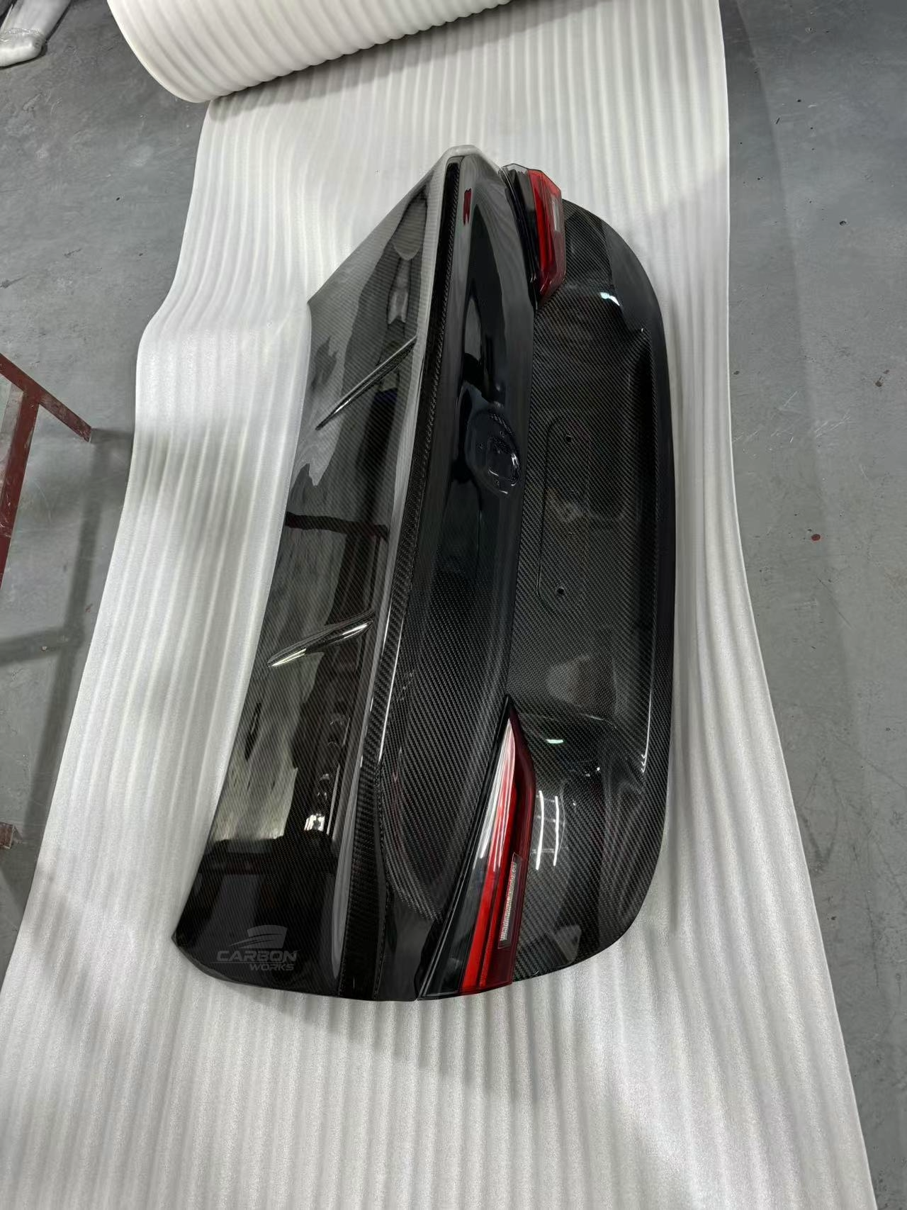 DRY Carbon Fiber CSL Style Rear Trunk I G82 G83